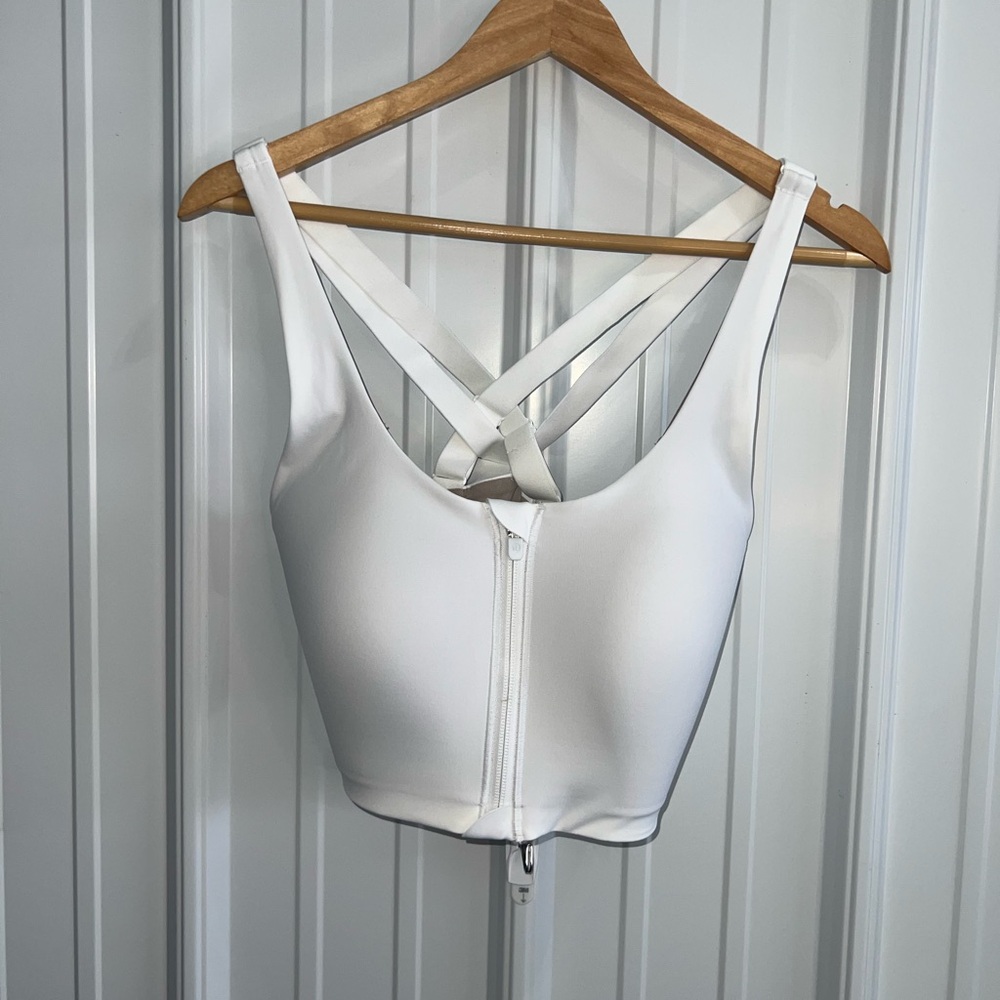 Lululemon White Energy Zip Bra